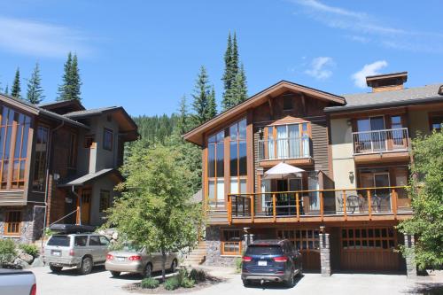 Woodhaven 8 in Sun Peaks