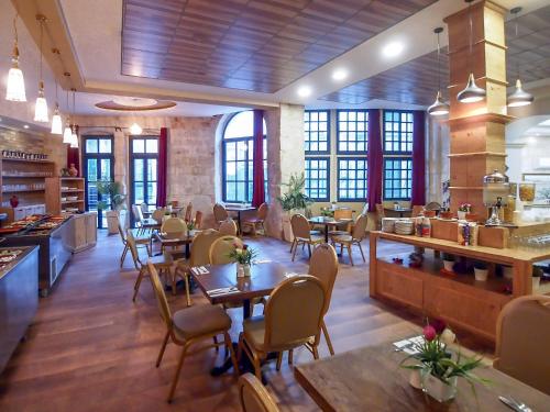 Restaurante, New Imperial Hotel in Old City