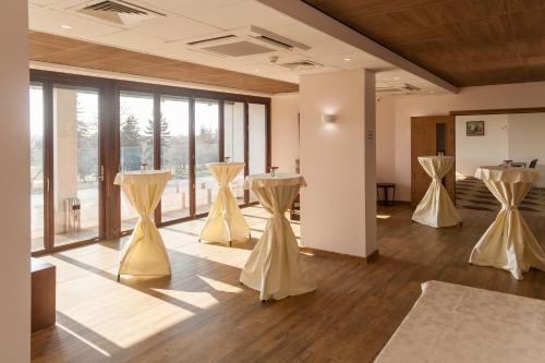 Amiral Hotel (former Best Western Park Hotel) - main image