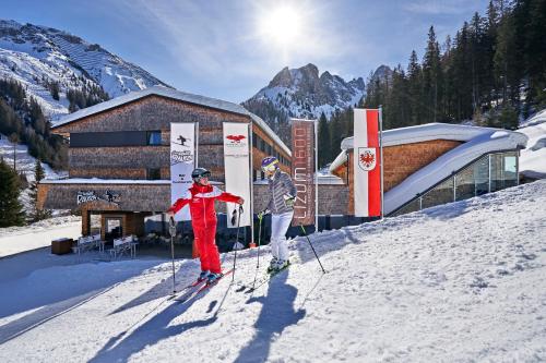 Lizum 1600 | Kompetenzzentrum Snowsport Tirol - Hotel - Axamer Lizum