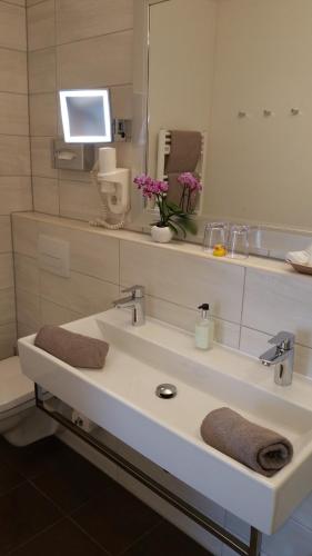 Landhotel Böld Oberammergau Room Type - Economy Double Room