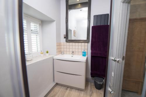 Lavender Cottage - image 5