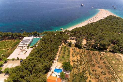 Villa image 9