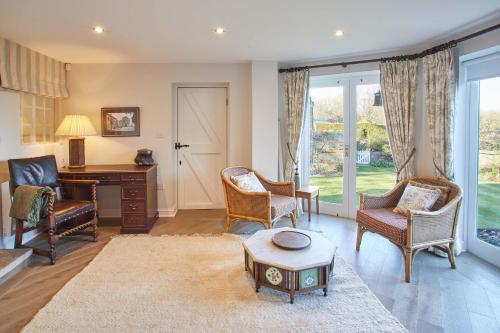Tithe Cottage - image 10