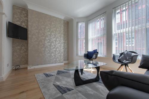 New Stylish 3bd Flat In The Heart Liverpool City, , Merseyside