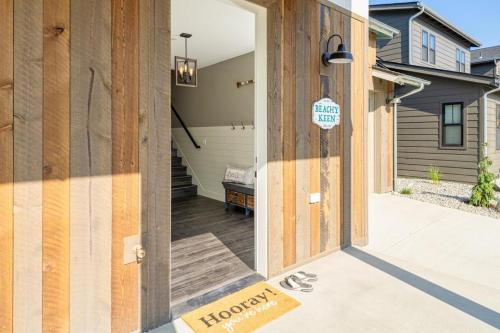 Beachy Keen #56 - image 7