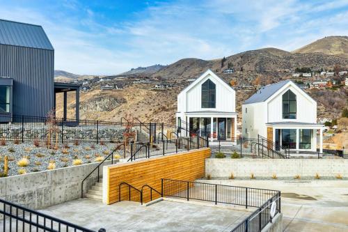 Be Our Guest #314 - image 34