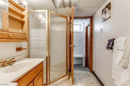 Quaint Studio with Beautiful Balcony View