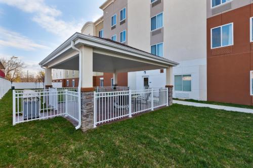 Candlewood Suites Louisville - NE Downtown Area, an IHG Hotel in Louisville, USA