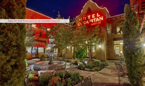 251186397 Hotel El Capitan