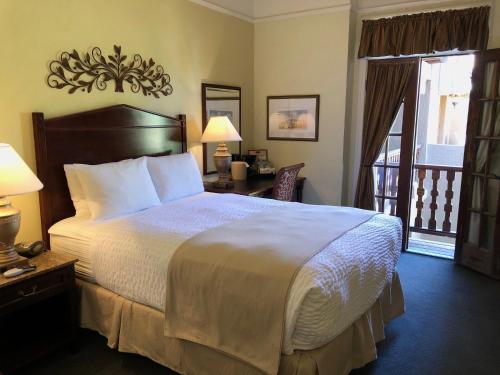 251186420 Hotel El Capitan