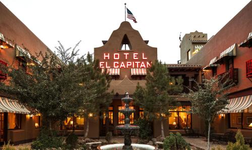 251186424 Hotel El Capitan
