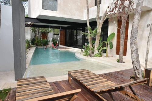 Modern 4BR villa for 8ppl Pool and Concierge in Tulum, Mexico