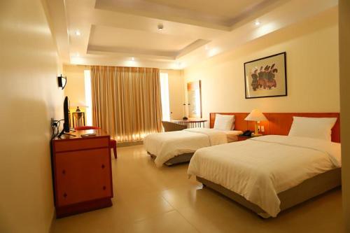 2 twin beds
