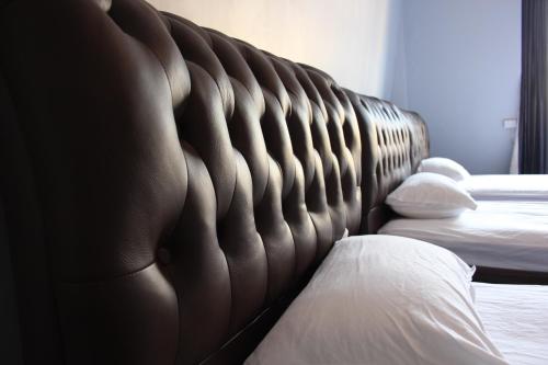 The Backpackers Imperial Hotel - Hostel Room Type - Single Bed in 4-Bed Dormitory Room