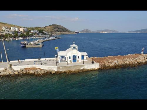  Blue Diamand in Megara
