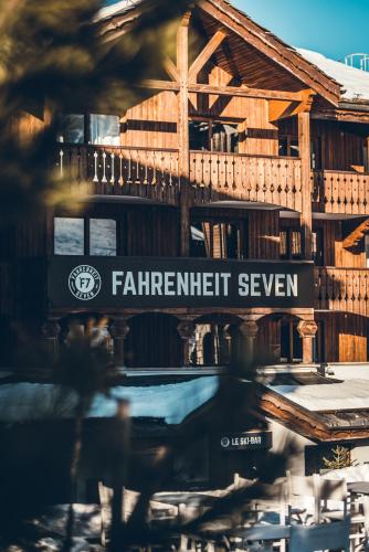 FAHRENHEIT SEVEN COURCHEVEL