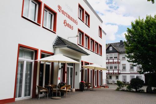 Exterior view, Bartmanns Haus & Schwan GmbH in Dillenburg