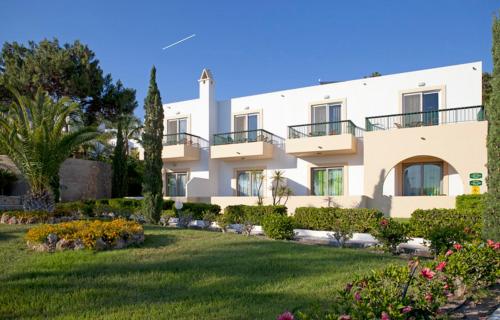 Pefkos Beach Studios & Apartments - image 9