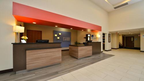 A szálláshely kívülről, Holiday Inn Express Boston/Milford By IHG in Milford (Massachusetts)