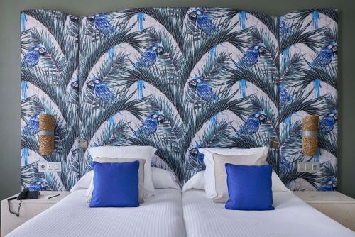 1 queen bed