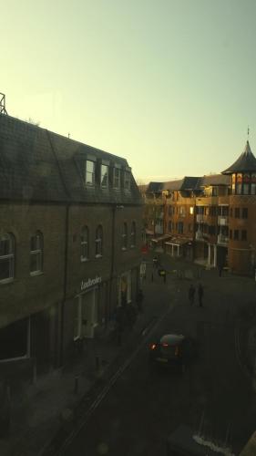 Ali Inn Oxford - image 13