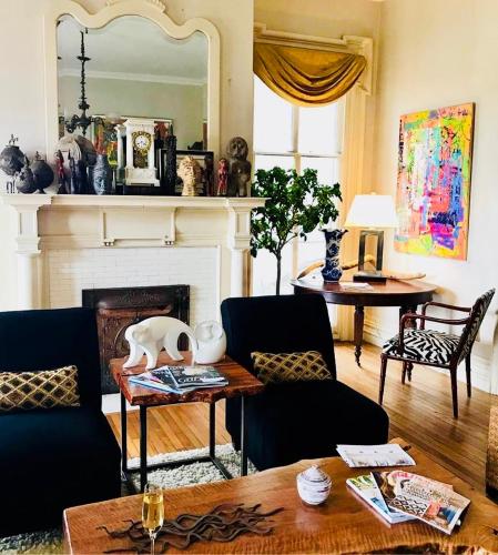 Elmwood 1820 Bed & Breakfast Inn in วอชิงตัน (NC)