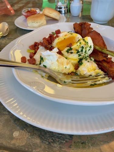 Elmwood 1820 Bed & Breakfast Inn in วอชิงตัน (NC)