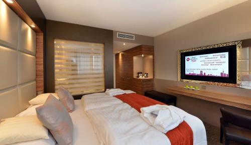 Suite with Double Bed