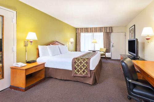 Ramada by Wyndham Pikesville/Baltimore North