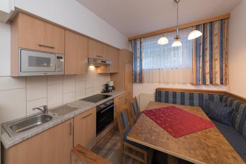 Sport Garni Kapplerhof – Ischgl/Kappl in บัค