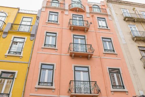 Lisbon Apartment near Marques Pombal square