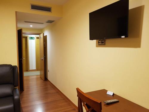 Double or Twin Room - Disability Access