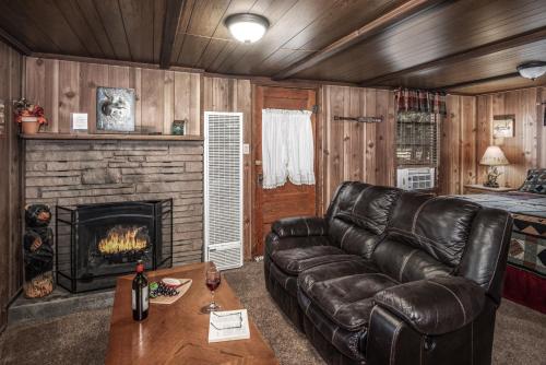 Canyon Cabins - image 6