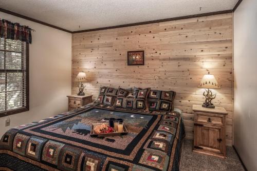 Two Bedroom Cabin (Eagle's Nest)