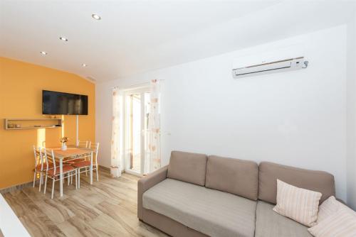 Apartments Summertime - image 9