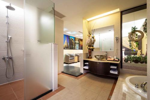 唯爱经典汽车旅馆 唯爱经典汽车旅馆