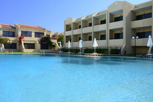 Summerland Hotel - image 13