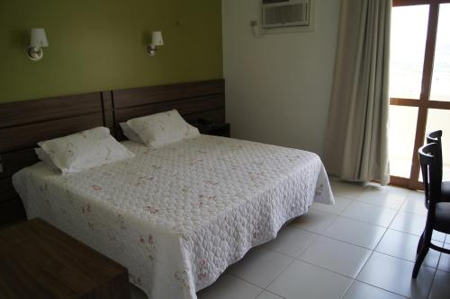 1 double bed, 2 twin beds, 1 sofa bed