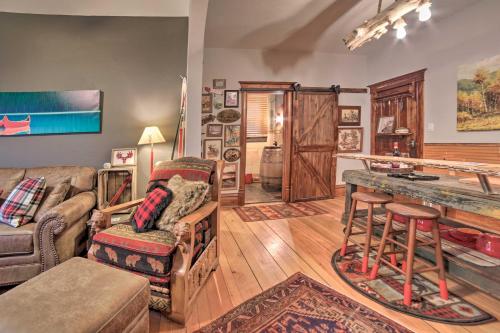 One-of-a-Kind Rustic Retreat in Dtwn Sturgeon Bay! in Sturgeon Bay, USA
