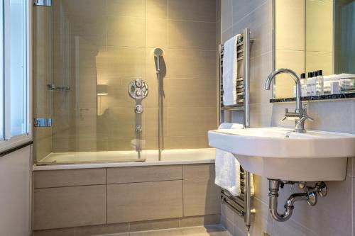 The Clermont London Charing Cross - image 10