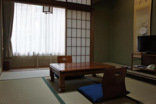 すみよしや旅館和室　エコノミー　共用バスルーム