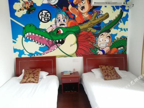 Zhujiajian Wangjingge Guesthouse Zhujiajian Wangjingge Guesthouse is conveniently located in the popular Zhujiajian area. The property has everything you need for a comfortable stay. Daily housekeeping, 24-hour front desk, luggage st