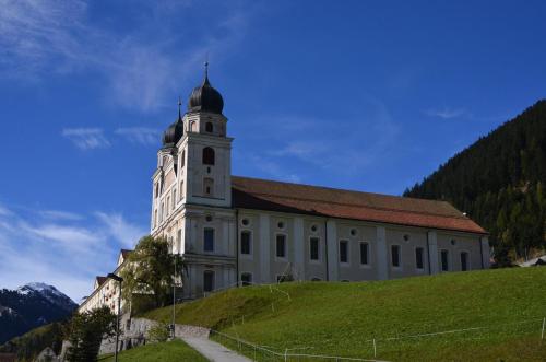 Apartment in Disentis - image 8