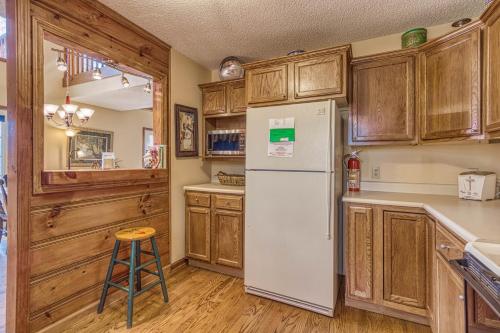Red Bear cabin