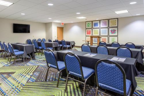Holiday Inn Express Hotel & Suites Shiloh/O'Fallon By IHG - 회의실/연회장