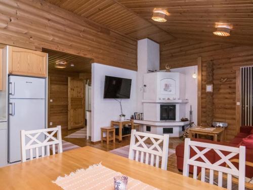 Holiday Home Suvituuli by Interhome