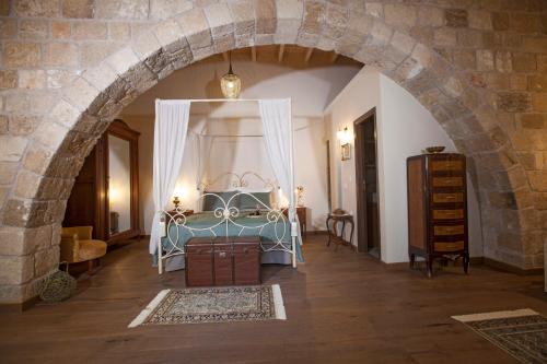 Porolithos Boutique Hotel - image 7