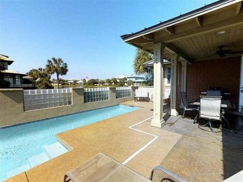 Endless Summer by Meyer Vacation Rentals - image 9