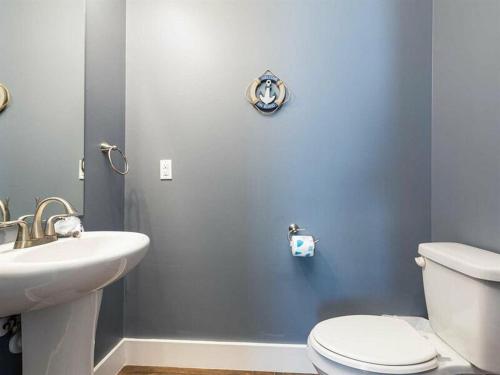 Shipwrecked by Meyer Vacation Rentals - image 3